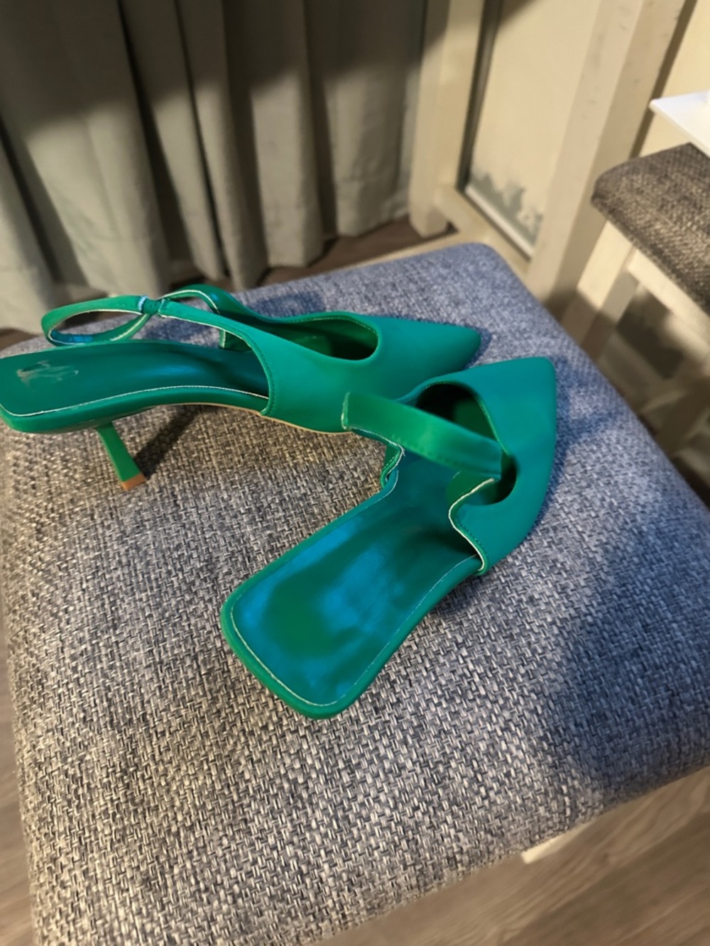 SHEIN Emerald Green Pointed Slingback Heels - Picture 2 of 3